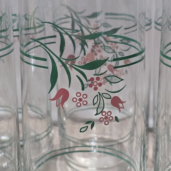 VINTAGE CORELLE DRINKING GLASS SET OF 6 ROSEMARIE TULIP PATTERN BY CORNING EUC - Picture 9 of 12